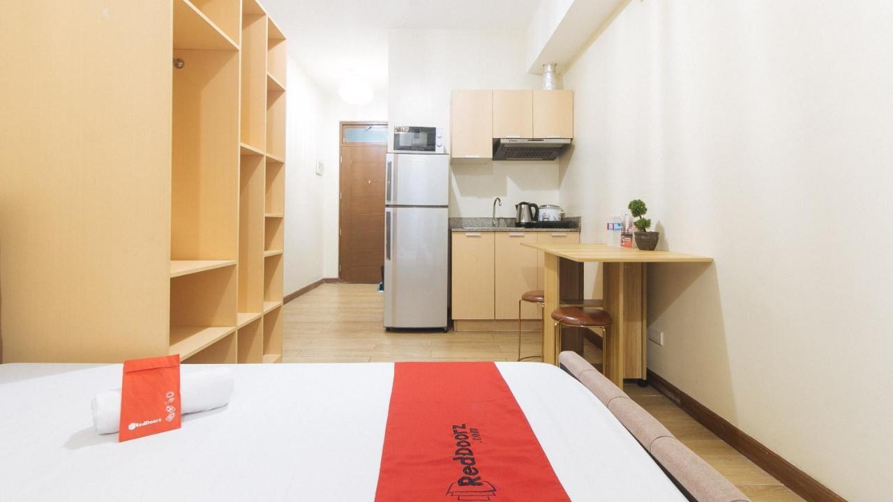 Reddoorz Plus @ Cuarto Verde Staycation Las Piñas Dış mekan fotoğraf