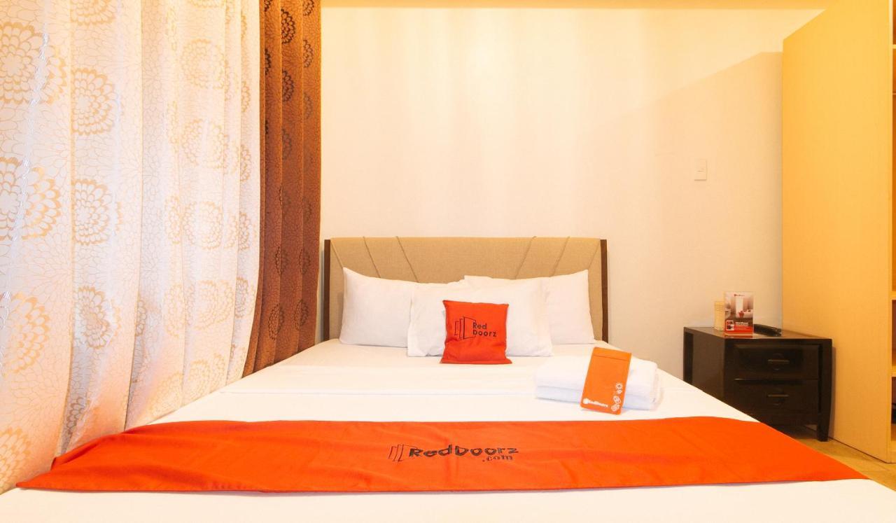 Reddoorz Plus @ Cuarto Verde Staycation Las Piñas Dış mekan fotoğraf