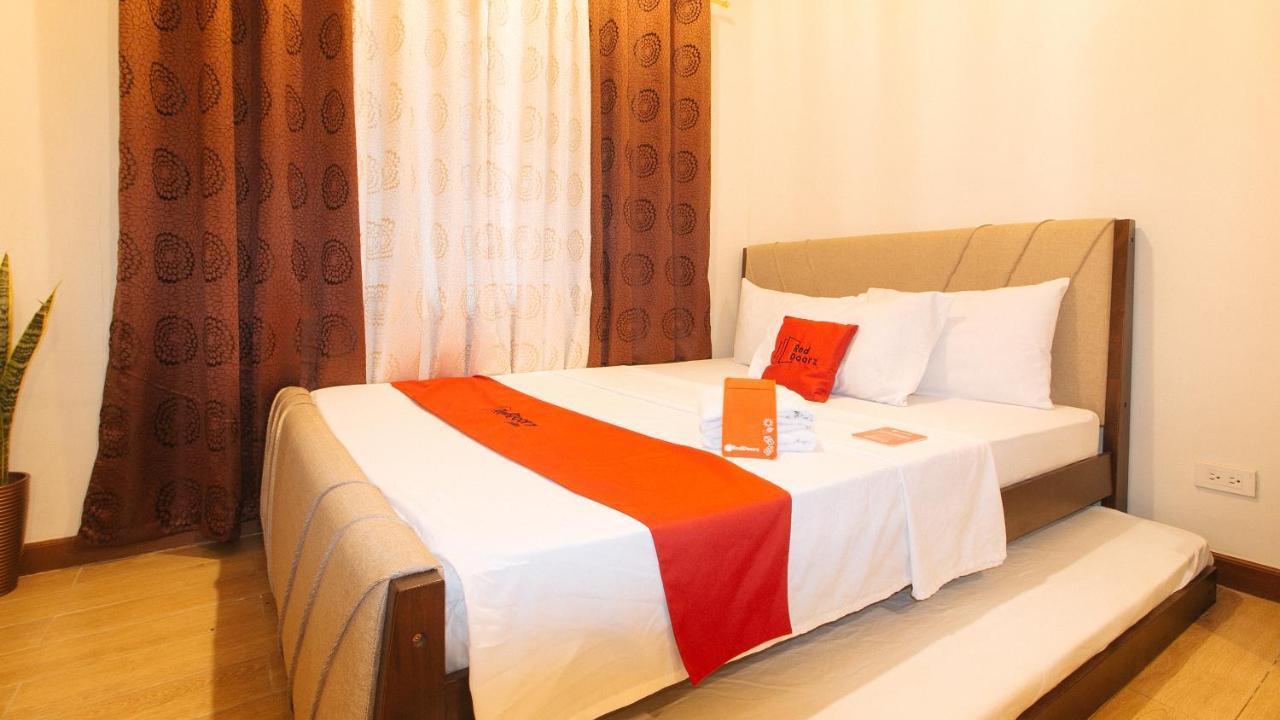 Reddoorz Plus @ Cuarto Verde Staycation Las Piñas Dış mekan fotoğraf